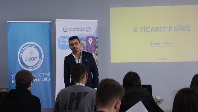 Düzce Üniversitesi Kariyer Topluluğu Girişimcilik Kampında E-Ticaret'e Giriş Eğitimi Gerçekleştirildi